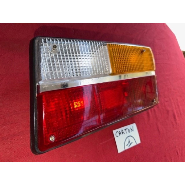 Feu arrière droit Renault 12 phase 2