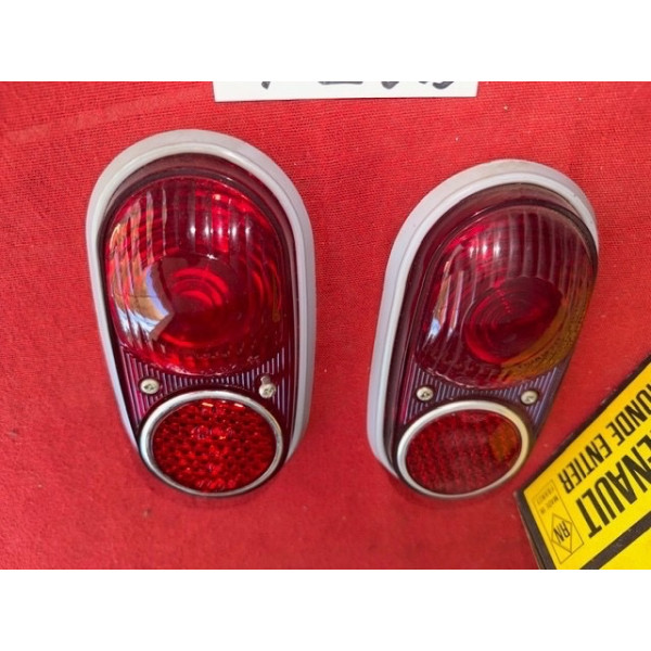 2 cabochons de feux arrière neuf original Renault Estafette phase 1