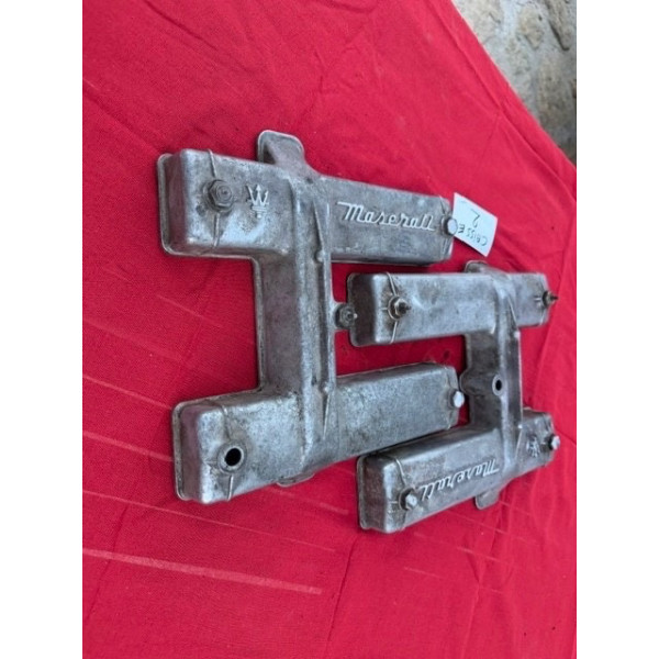 2 couvre culasse aluminium Citroën SM Maserati Merak