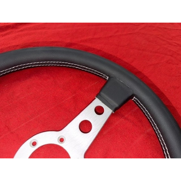 Volant neuf Momo prototype Alpine A110 1600S / 1800 Gr IV Simca Rallye 35cms