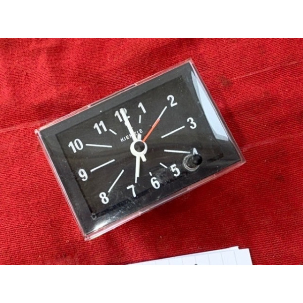 Montre de tableau de bord Kienzle original Peugeot 504 coupé cabriolet 505 GTI
