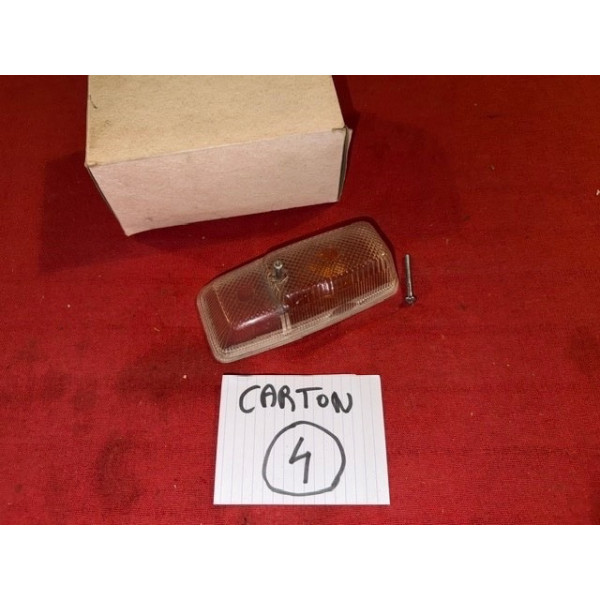 Cabochon de clignotant veilleuse droit origine neuf Peugeot 204 J7