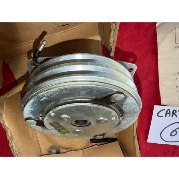 Tête de compresseur York de climatisation neuve original Citroën DS 20 21 et 23