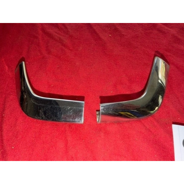 2 angles chrome habillage joint de lunette arrière originaux Citroën SM Maserati