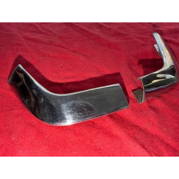2 angles chrome habillage joint de lunette arrière originaux Citroën SM Maserati
