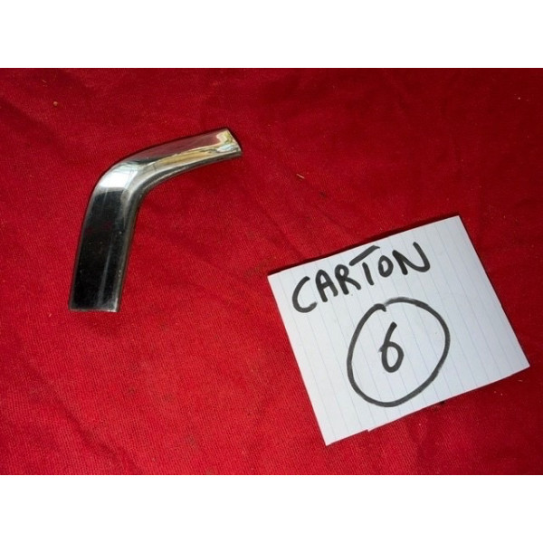 Angle chrome habillage joint de lunette arrière original Citroën SM Maserati