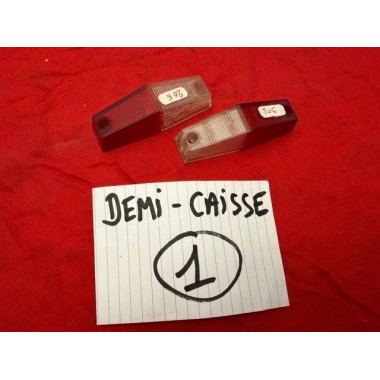 2 cabochons de veilleuses aile avant neuf original Renault 8 Gordini
