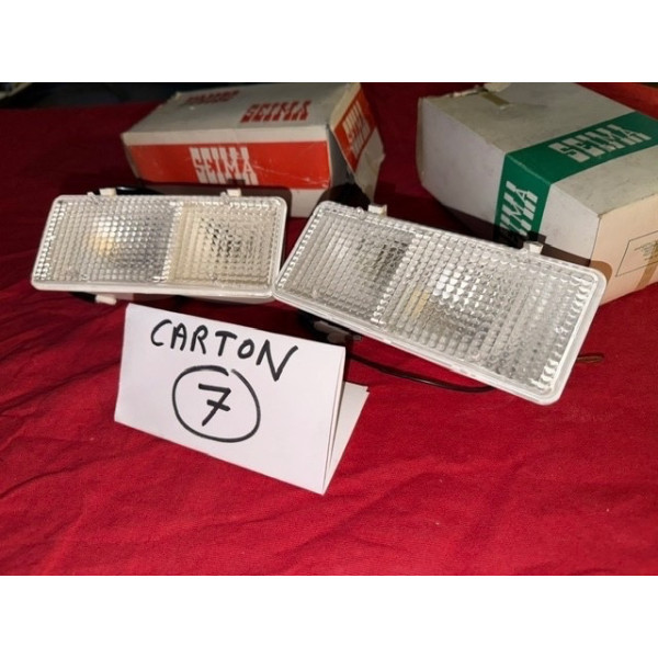 2 clignotants avant neuf original Renault 6 export