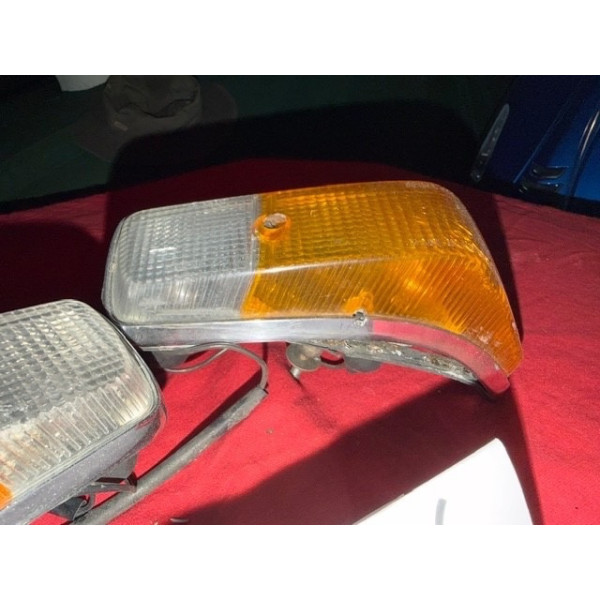 2 clignotants originaux complet Peugeot 504 coupé cabriolet