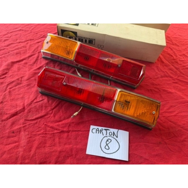 2 feux neufs origine arrière complets Simca 1100 1ère génération