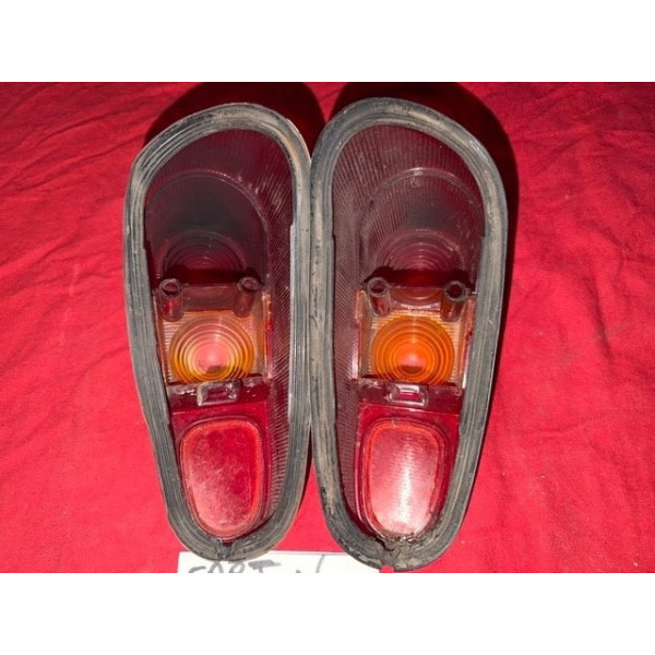 2 cabochons de feu arrière original Renault 4