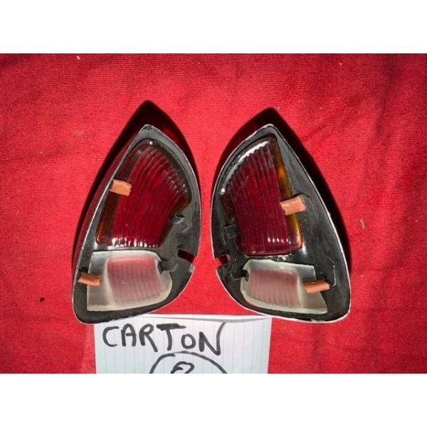 2 cabochons originaux clignotants latéraux Scintex V51 - Renault 4CV