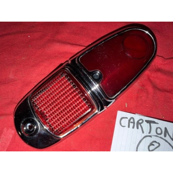 Cabochon de feu neuf arrière original Peugeot 403 break
