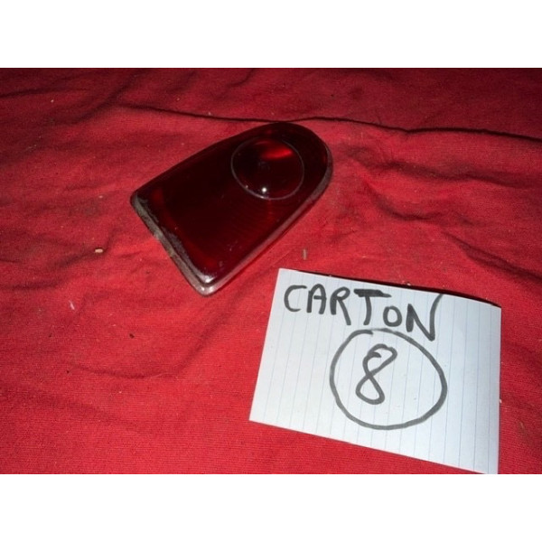 Cabochon de feu arrière en verre original Peugeot 403 tout modèle