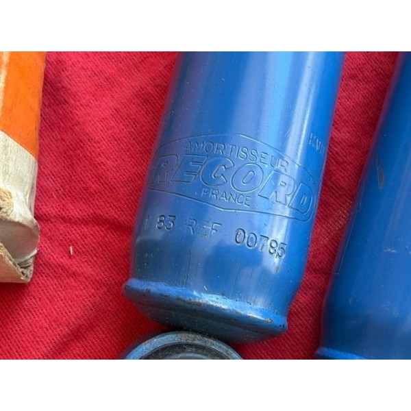 2 amortisseurs AV neuf NOS Citroën HY