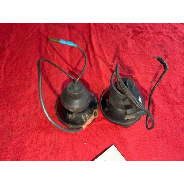 2 clignotants arrière Seima originaux Citroën DS 19 20 21 ou 23