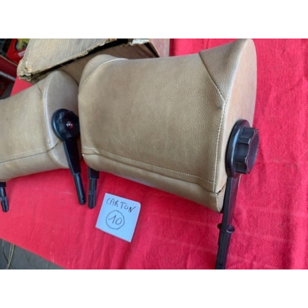 2 appuie tête neuf original Renault 16 TS TX