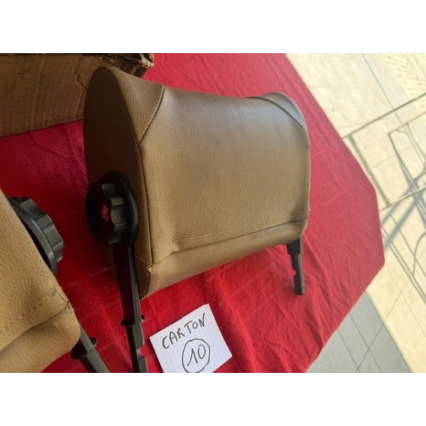 2 appuie tête neuf original Renault 16 TS TX