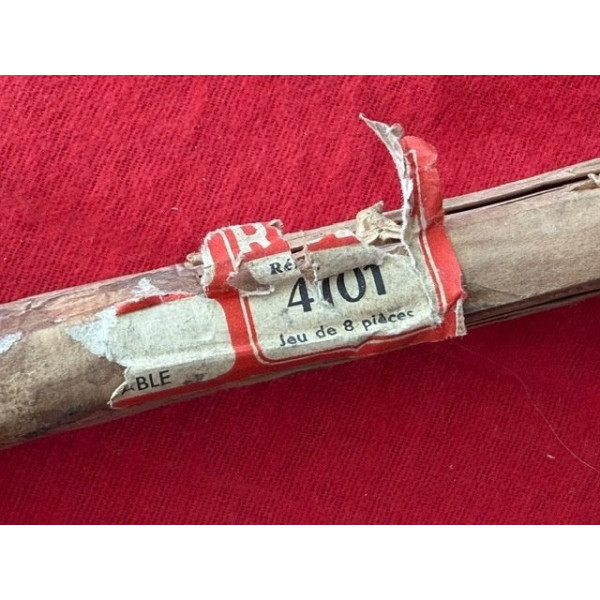 Jeu de 8 baguettes neuves tour de caisse supérieur accessoire Robri Simca 1000