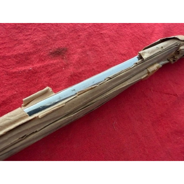 Jeu de 8 baguettes neuves tour de caisse supérieur accessoire Robri Simca 1000