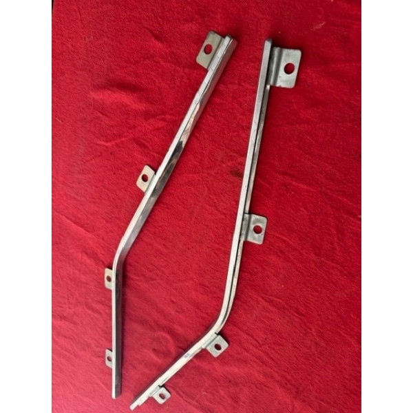 Habillage intérieur chrome latéral G et D custode arrière Citroën SM Maserati