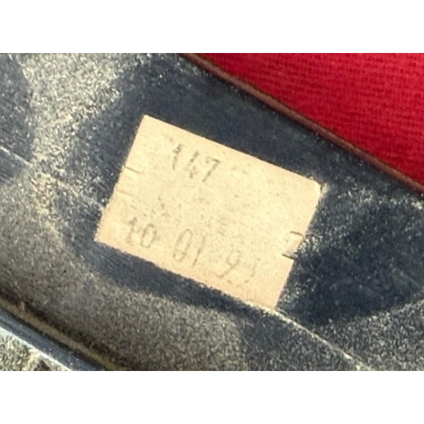 Renault 9 grille de calandre avant 7700708580