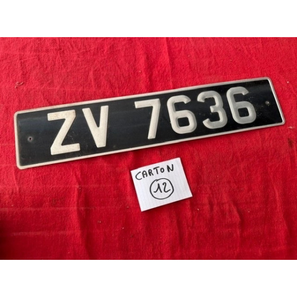 Ancienne plaque d'immatriculation d'époque années 60 vintage Automobilia