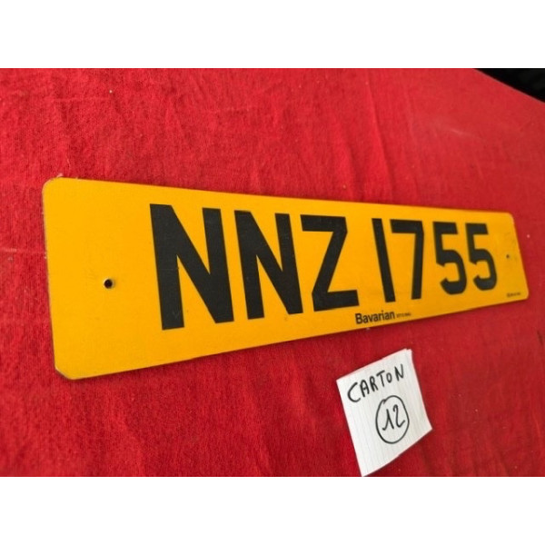 Ancienne plaque d'immatriculation anglaise vintage Automobilia