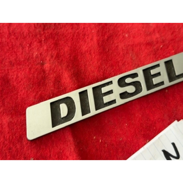 Monogramme diesel neuf original Peugeot 205 309