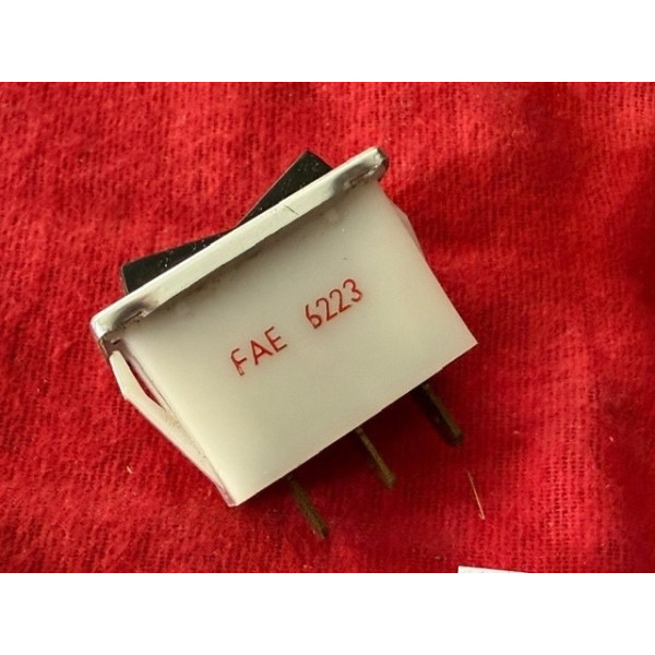 Bouton lève vitre neuf original Peugeot Citroën Talbot Simca collection vintage