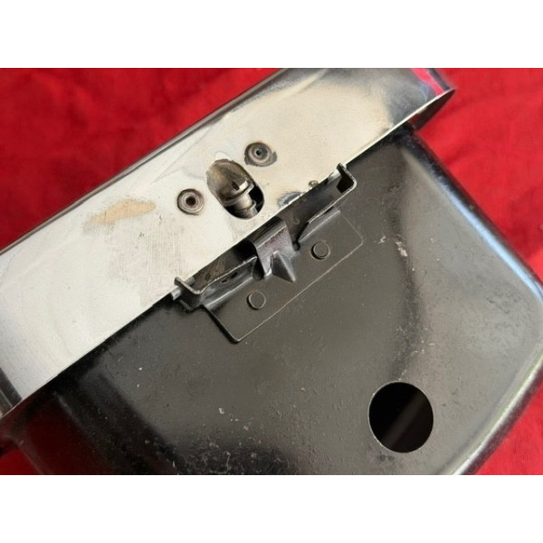 Cuvelage original avec cerclage chrome Peugeot 504 coupé cabriolet 1er modèle