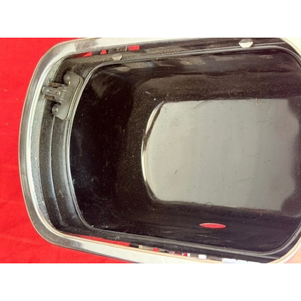 Cuvelage original avec cerclage chrome Peugeot 504 coupé cabriolet 1er modèle