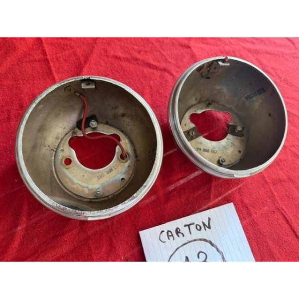 2 coques arrière chrome phare Marchal original Peugeot 403 cabriolet Matra