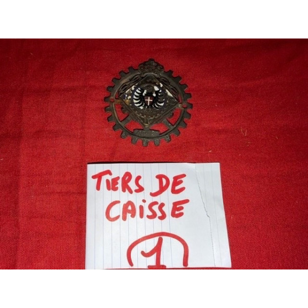 Badge de rally véhicule ancien AIACR