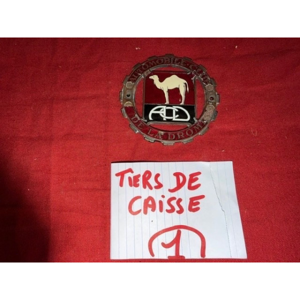 Badge de rally véhicule ancien Automobile Club de la Drome