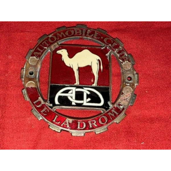 Badge de rally véhicule ancien Automobile Club de la Drome