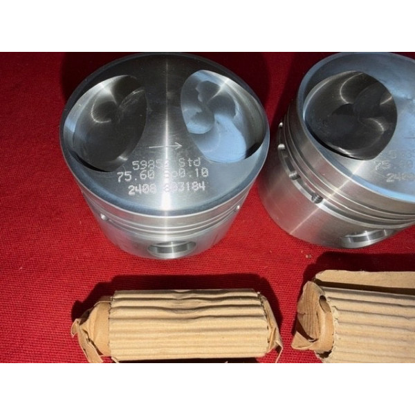 4 pistons neuf Bretille Alpine A110 1296 R8 Gordini complet avec axe et segments