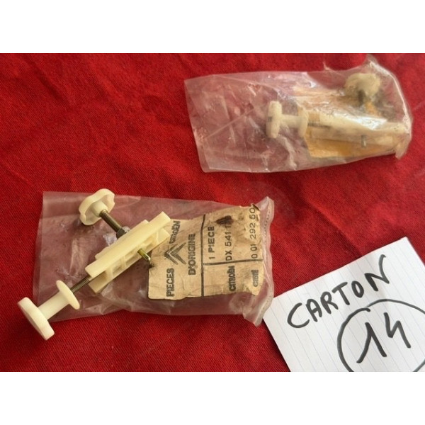 2 supports phares directionnels neuf original Citroën DS 1968 à 1975