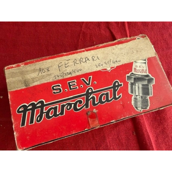Lot 12 bougies neuves Marchal HF 34 F pour Ferrari 250 275 330 moteur Colombo
