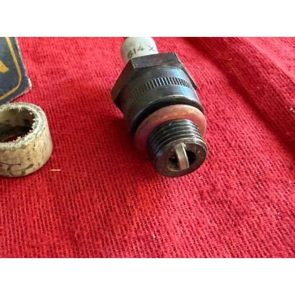 1 bougie Pognon Gergovia Alumin 614X motos années 50 ancien stock NOS