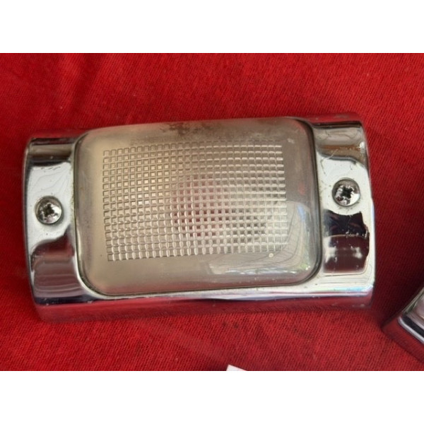 2 lampes habillage intérieur Pallas Citroën DS état moyen