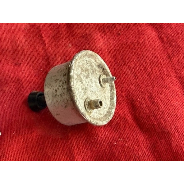 Petite pompe de lave glace origine Renault 8 Gordini