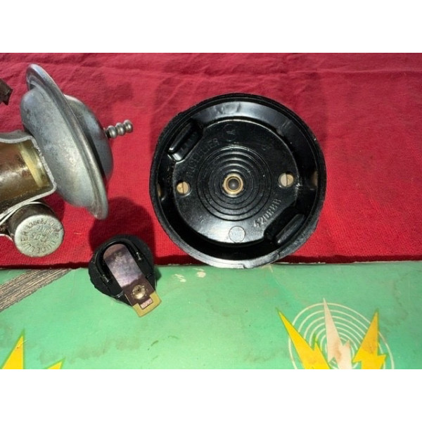 Allumeur Ducellier 3922A neuf Panhard PL17 Tigre