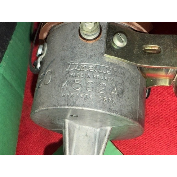 Allumeur Ducellier neuf 4502A Renault 10 12 15 moteur 810 Daf 66
