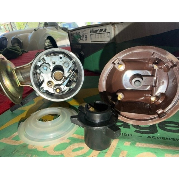 Allumeur Ducellier neuf 4502A Renault 10 12 15 moteur 810 Daf 66
