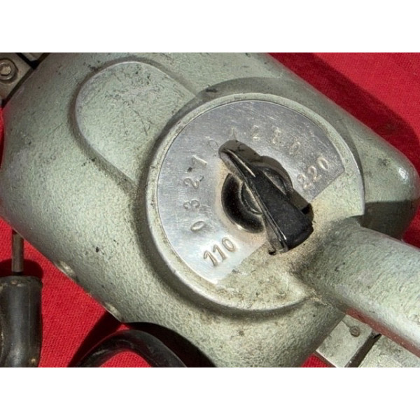 Retailleuse pneus poids lourd Caloria vintage avec lames Citroën U23 Peugeot D4
