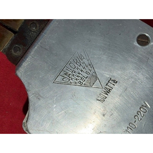 Retailleuse pneus poids lourd Caloria vintage avec lames Citroën U23 Peugeot D4