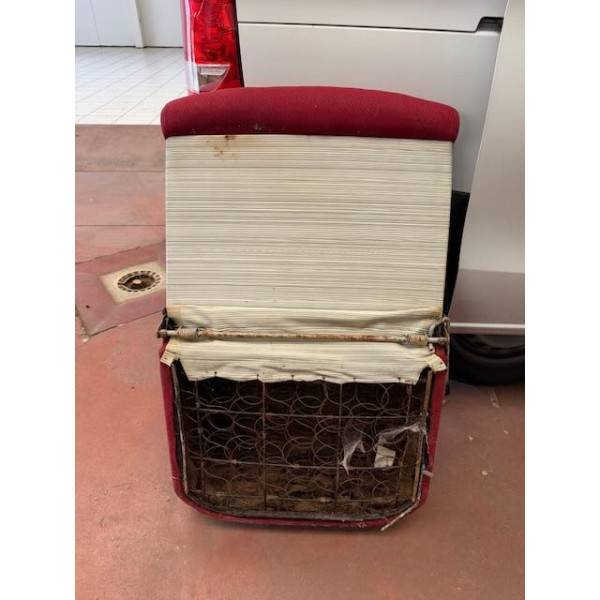 Siège passager AV tissu Hélanca rouge Citroën ID DS 19 ou 21 1960 à 68