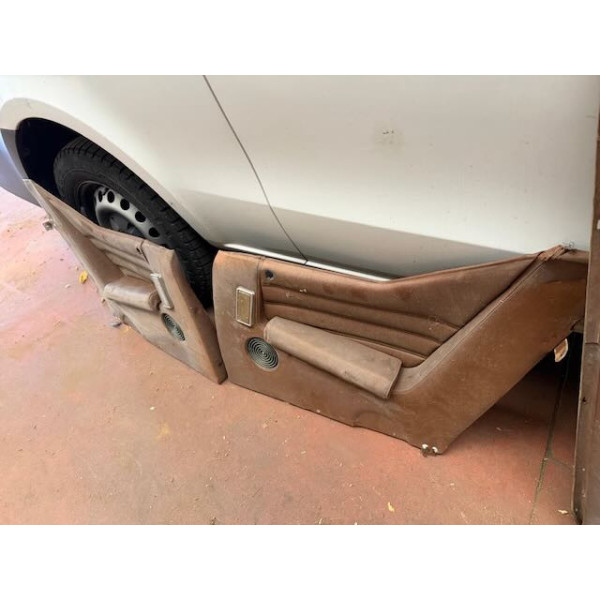 Panneaux de porte cuir marron Citroën SM