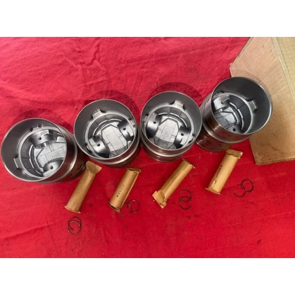 Kit Chemises Pistons 504 505 J9 Peugeot. Diamètre pistons 88 mm 1968 A 1983